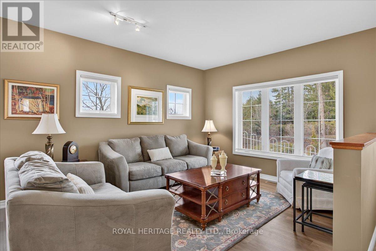 4 Kennedy Drive, Kawartha Lakes, Ontario  K0M 1N0 - Photo 5 - X12951282