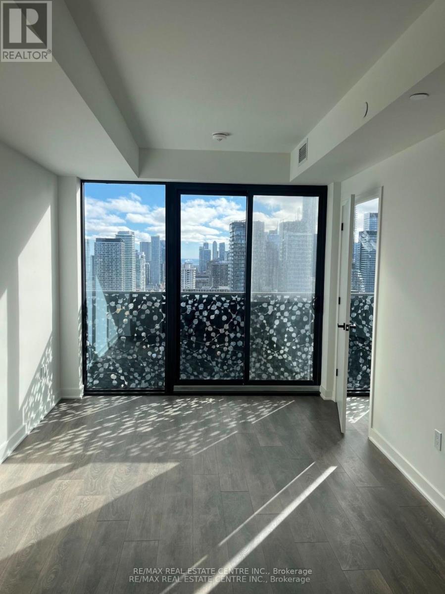 2704 - 55 Charles Street E, Toronto, Ontario  M4Y 0J1 - Photo 7 - C13480866