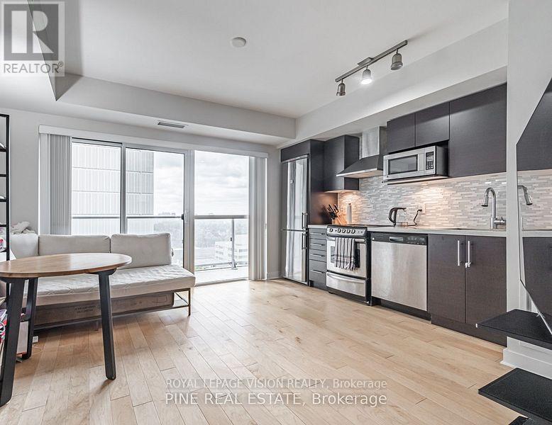 1109 - 58 Orchard View Boulevard, Toronto, Ontario  M4R 1B9 - Photo 3 - C13480916
