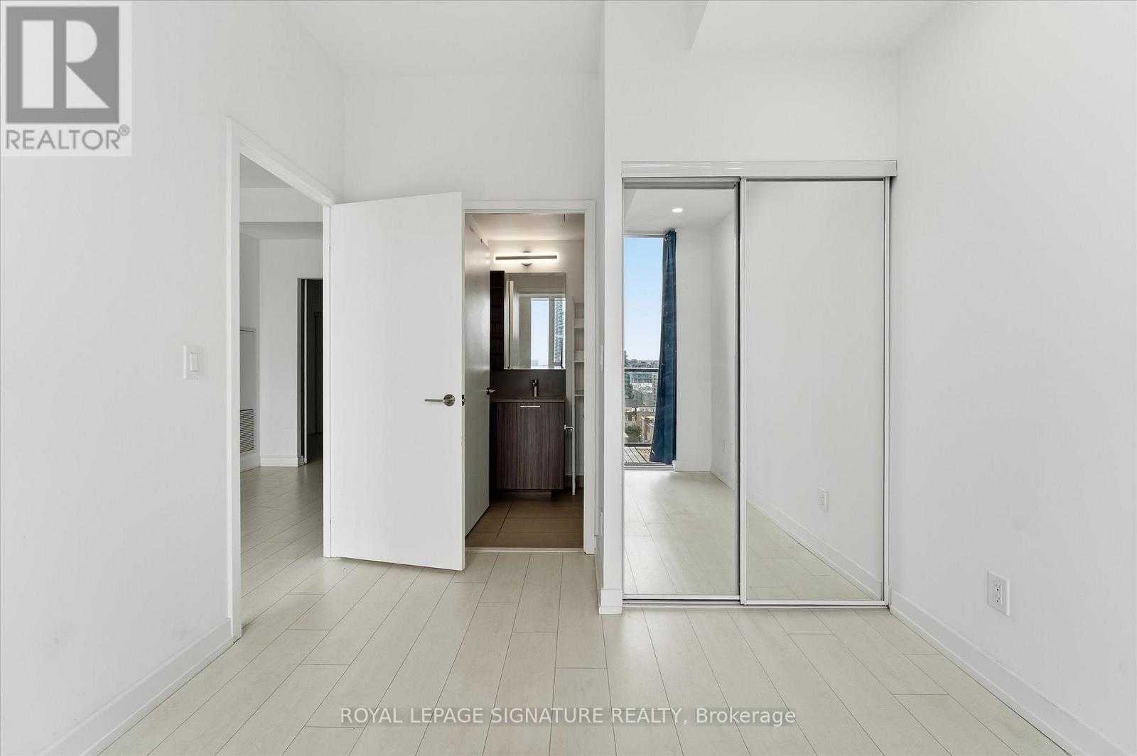 1115 - 19 Western Battery Road, Toronto, Ontario  M6K 0E3 - Photo 11 - C13480926