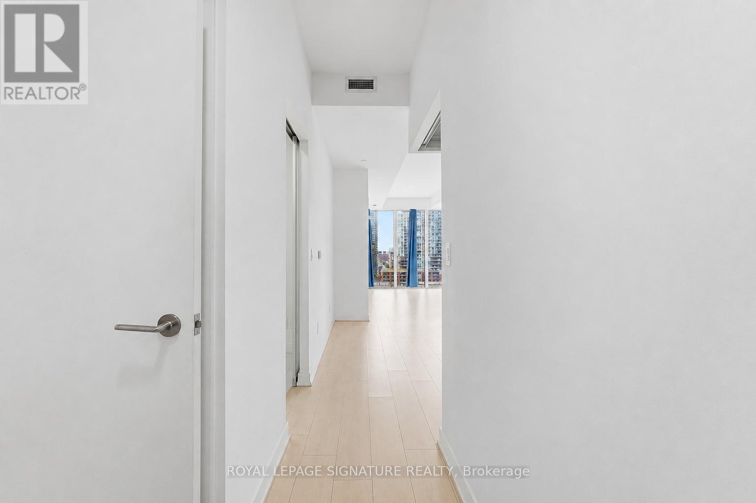 1115 - 19 Western Battery Road, Toronto, Ontario  M6K 0E3 - Photo 2 - C13480926