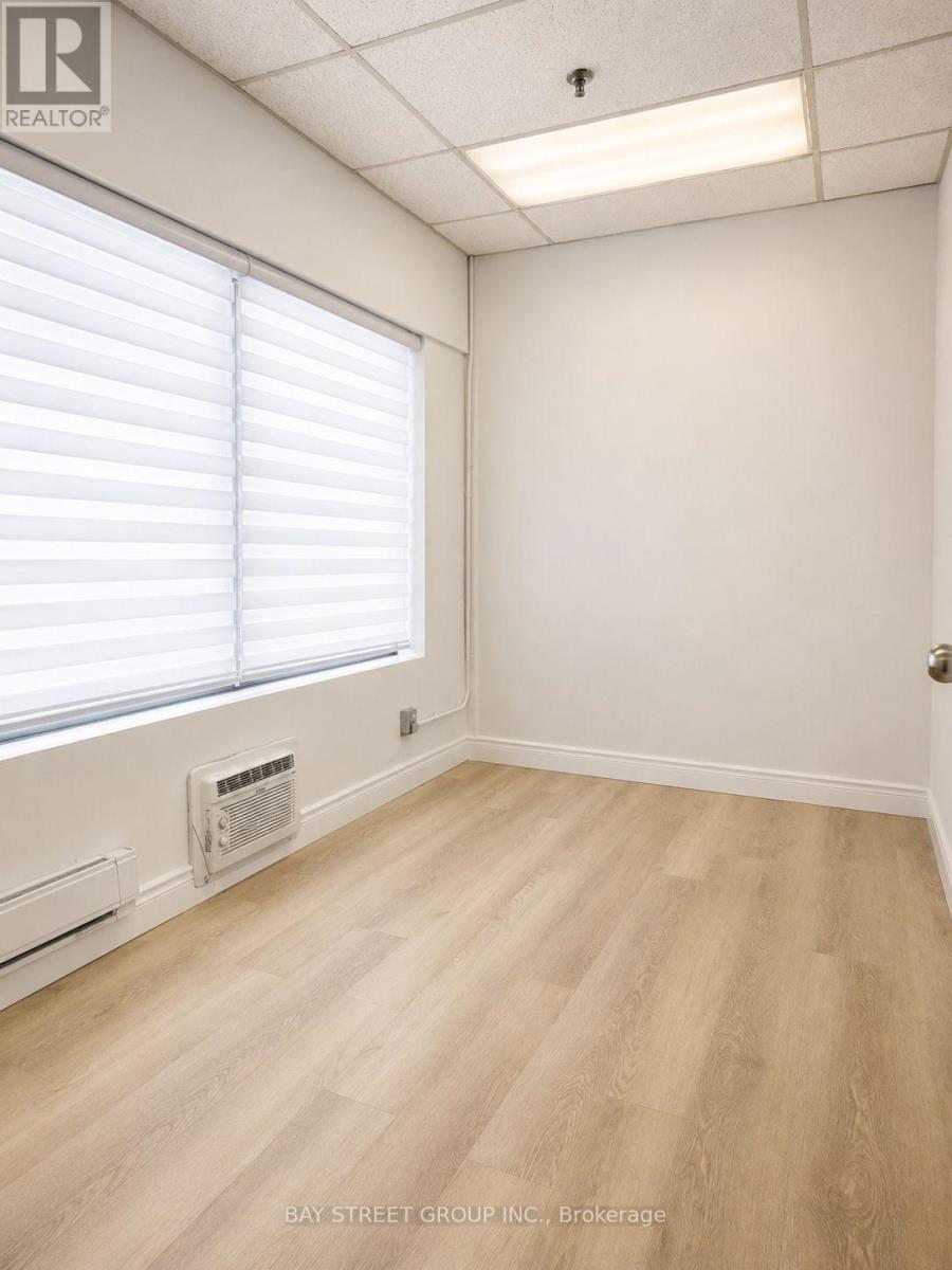42 - 328 Passmore Avenue, Toronto, Ontario  M1V 4B5 - Photo 2 - E13480804