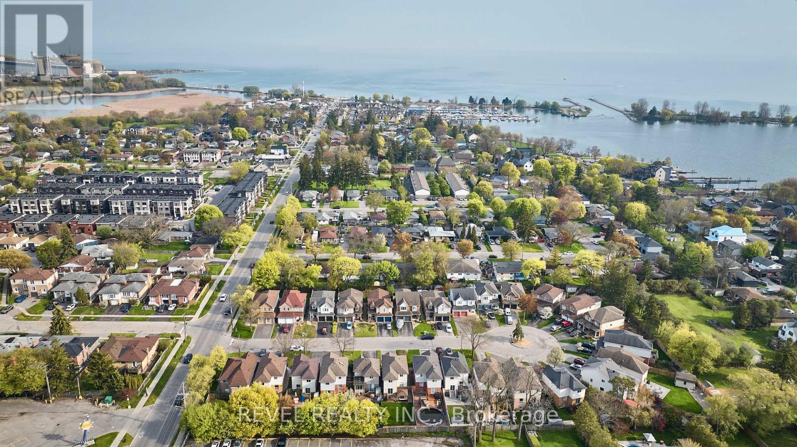 1218 MONICA COOK PLACE, Pickering, Ontario