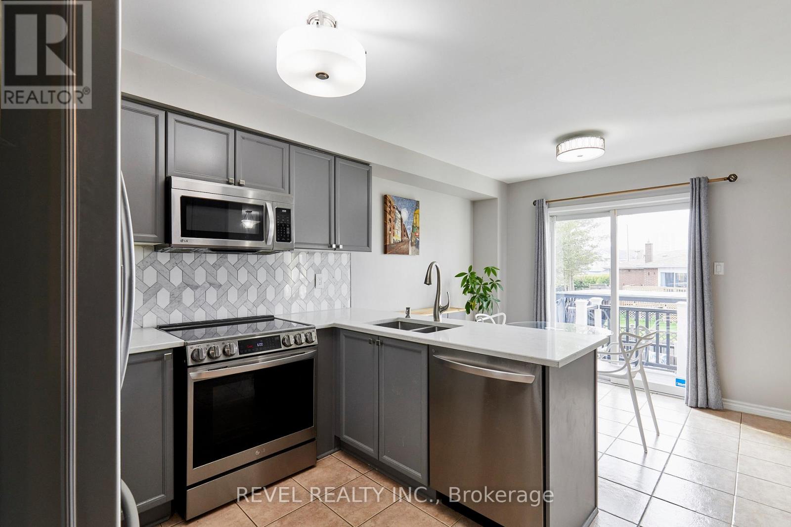 1218 Monica Cook Place, Pickering, Ontario L1W 4A4 - Photo 16 - E13480846