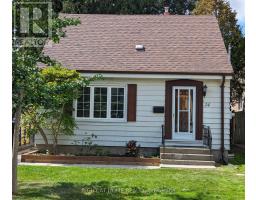 24 HAREWOOD AVENUE, Toronto, Ontario