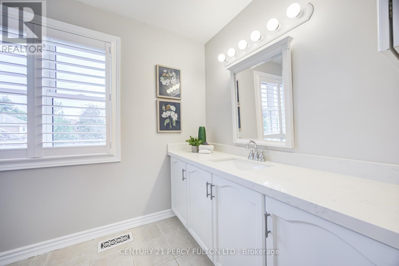 15 Jollow Drive, Clarington, Ontario  L1C 4V9 - Photo 28 - E13481024