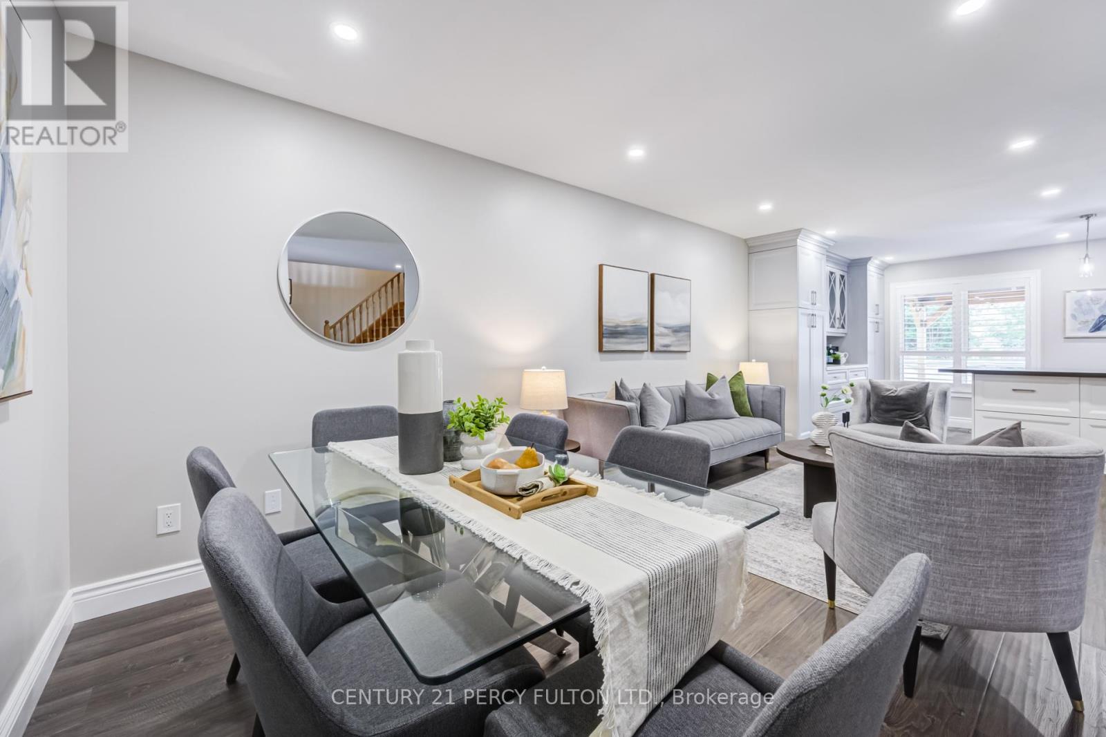 15 Jollow Drive, Clarington, Ontario  L1C 4V9 - Photo 7 - E13481024