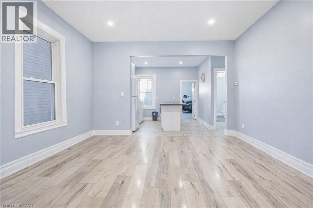 75 NIAGARA Street, Hamilton, Ontario