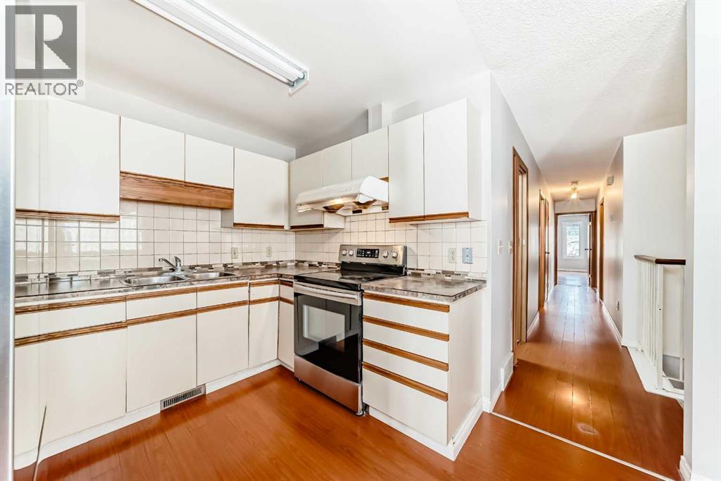 1011 17a Street Ne, Calgary, Alberta  T2E 4V2 - Photo 6 - A2298602