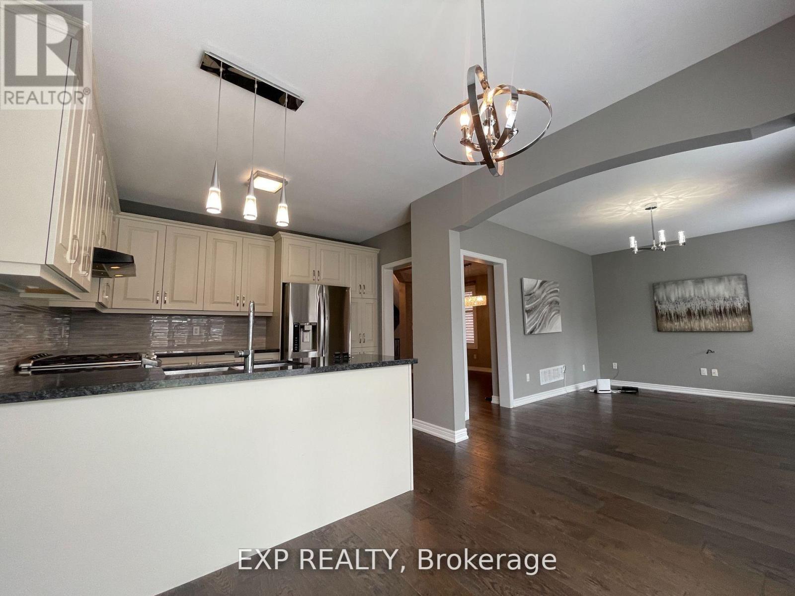 740 Clifford Perry Place, Newmarket, Ontario L3X 0J3 - Photo 7 - N13480888