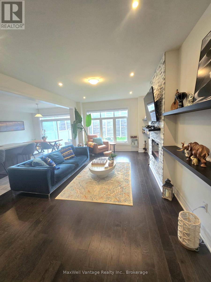 24 Tatton Court, King, Ontario  L7B 0C3 - Photo 3 - N13480918