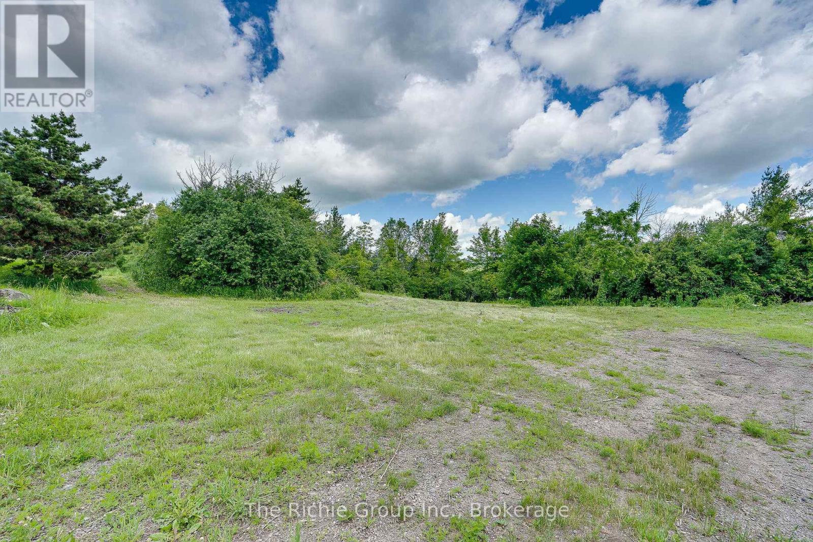 13494 Tenth Line, Halton Hills, Ontario L7G 4S8 - Photo 14 - W13480806