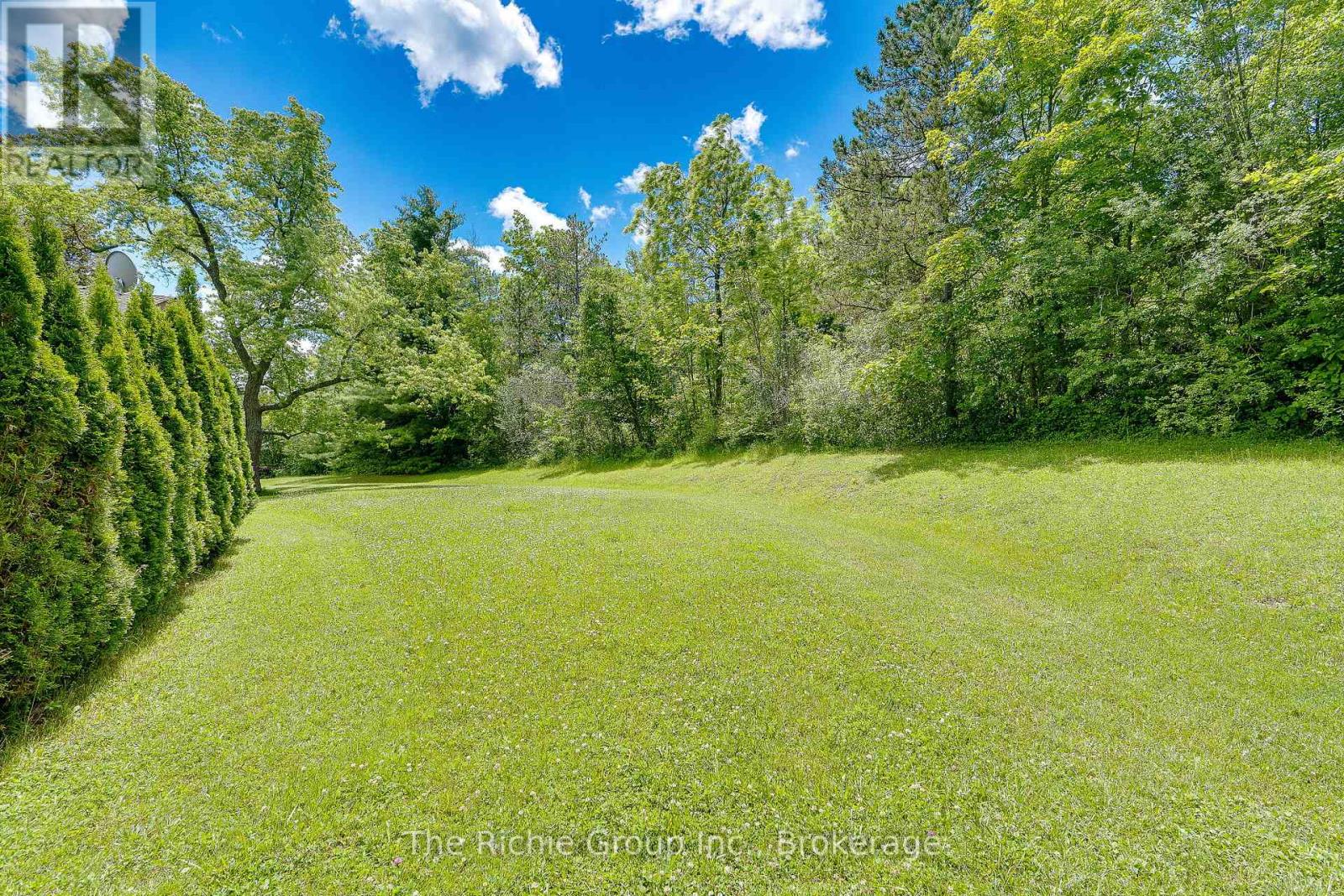 13494 Tenth Line, Halton Hills, Ontario L7G 4S8 - Photo 15 - W13480806