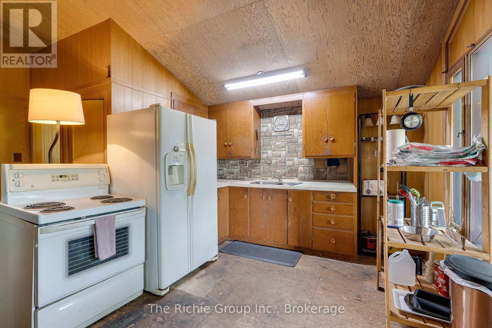 13494 Tenth Line, Halton Hills, Ontario L7G 4S8 - Photo 17 - W13480806