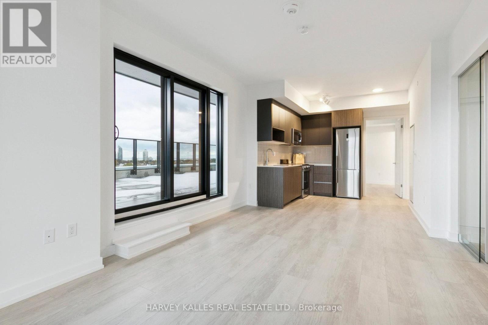 706 - 801 The Queensway, Toronto, Ontario M8Z 6A8 - Photo 6 - W13480946
