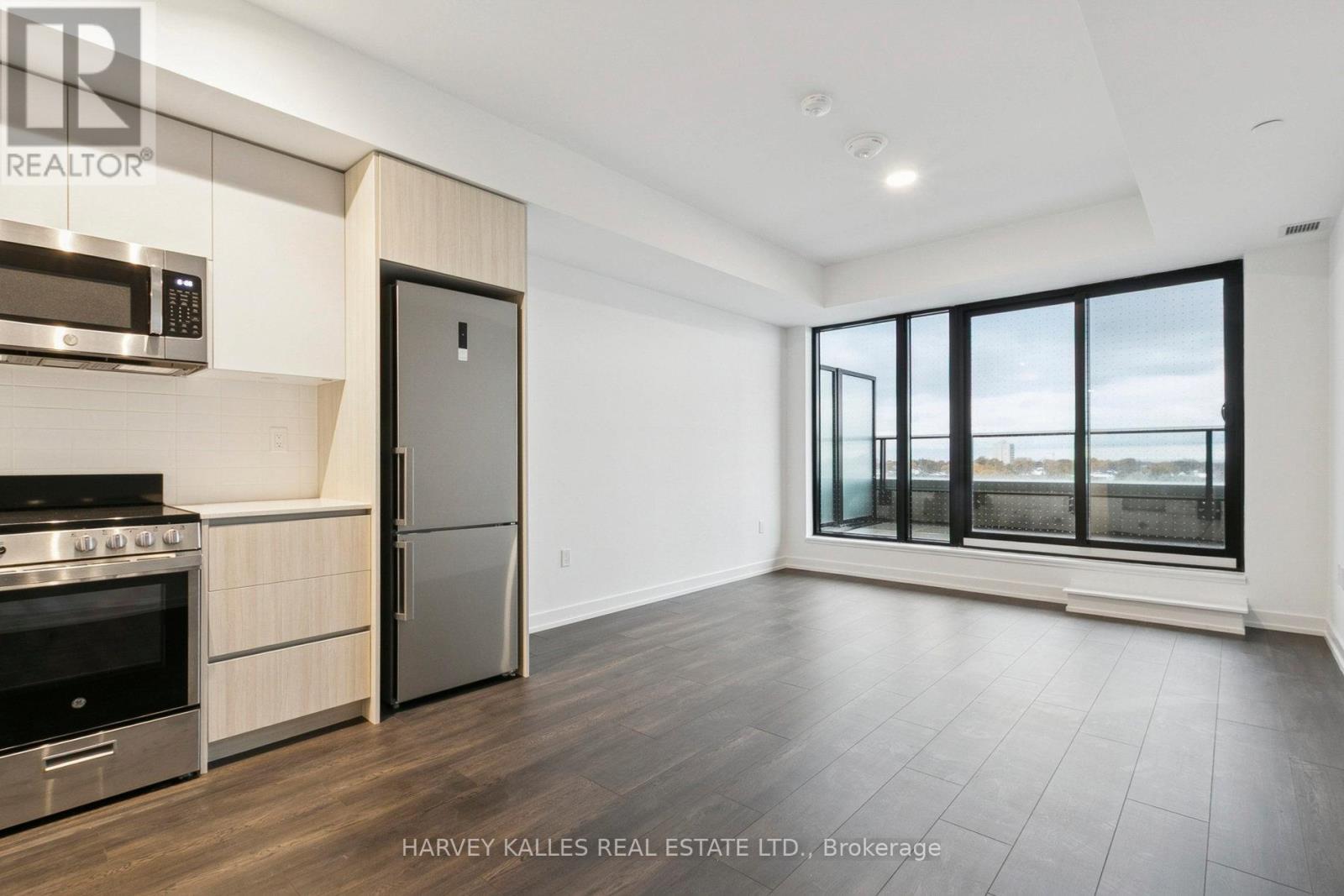 512 - 801 The Queensway, Toronto, Ontario  M8Z 6A8 - Photo 6 - W13480950