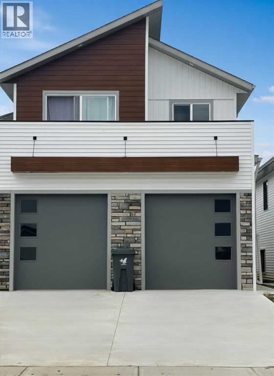 B, 9513 114 Avenue, clairmont, Alberta