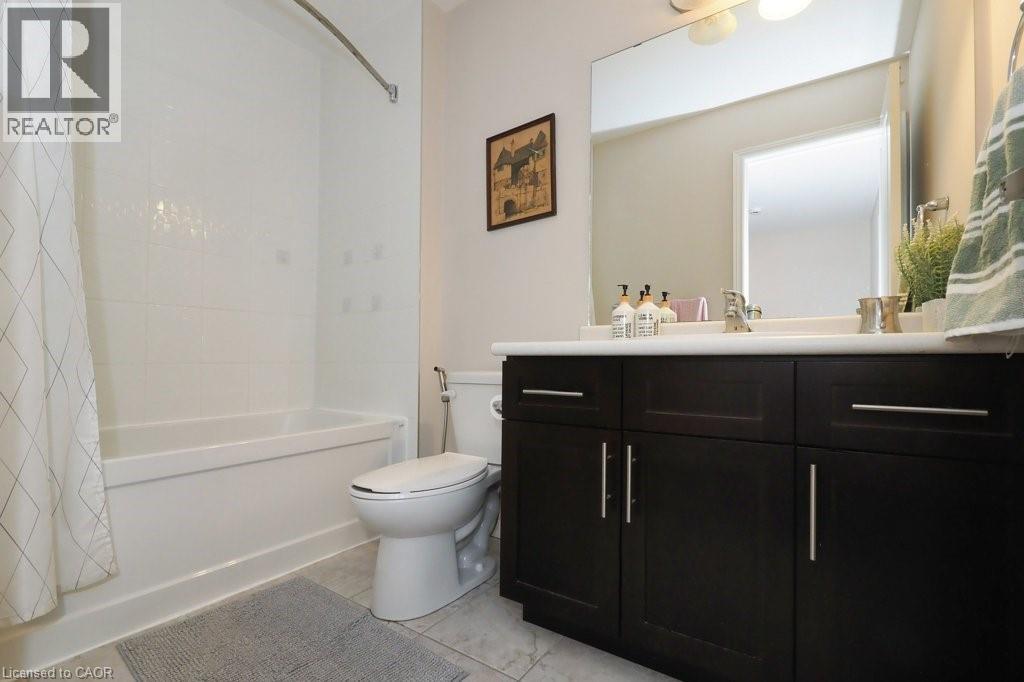 18 Robert Peel Road, Kitchener, Ontario  N2H 0B3 - Photo 27 - 40840913