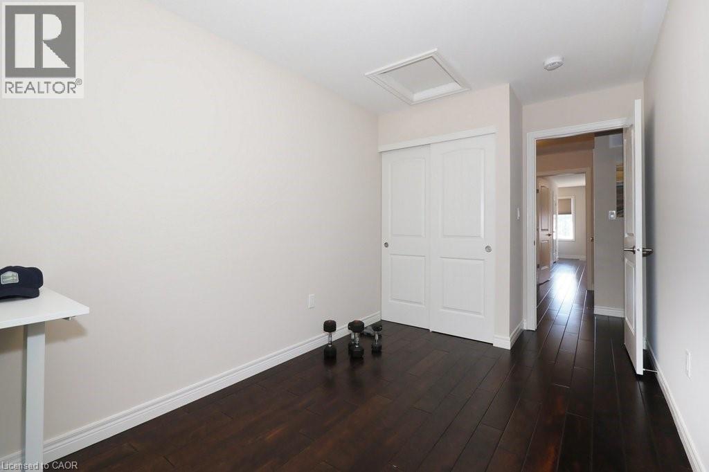 18 Robert Peel Road, Kitchener, Ontario  N2H 0B3 - Photo 24 - 40840912