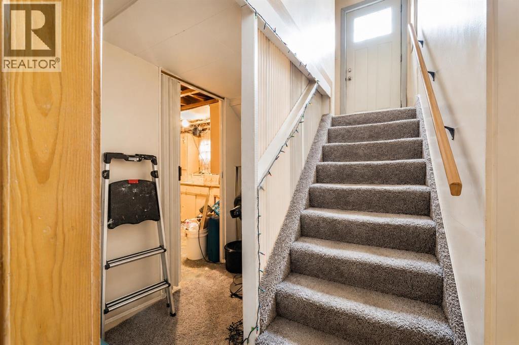 361 7 Street Sw, Medicine Hat, Alberta  T1A 4K3 - Photo 9 - A2316355