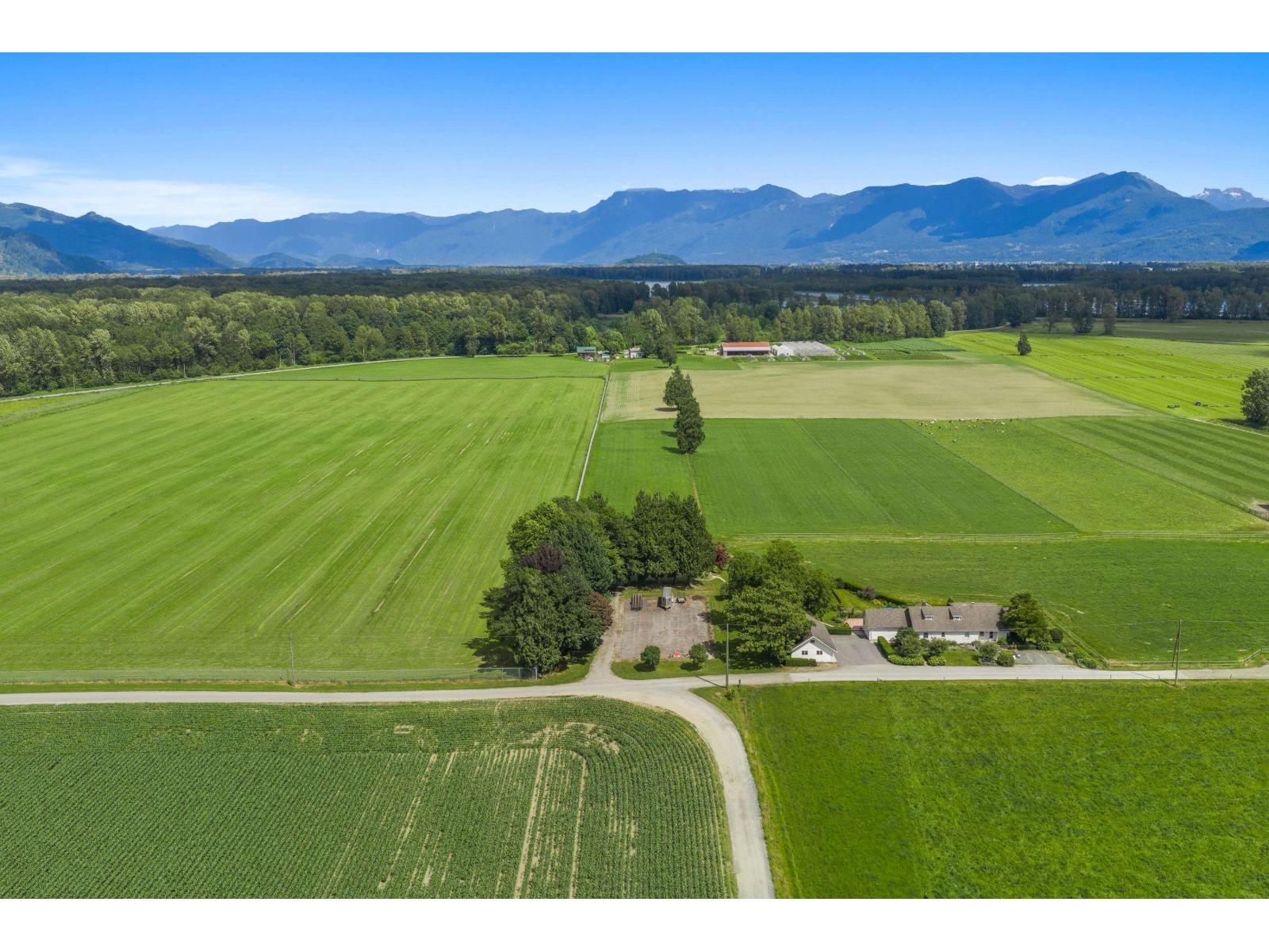 9974 Tremblay Road, Mission, British Columbia V0M 1G0 - Photo 3 - R3131430