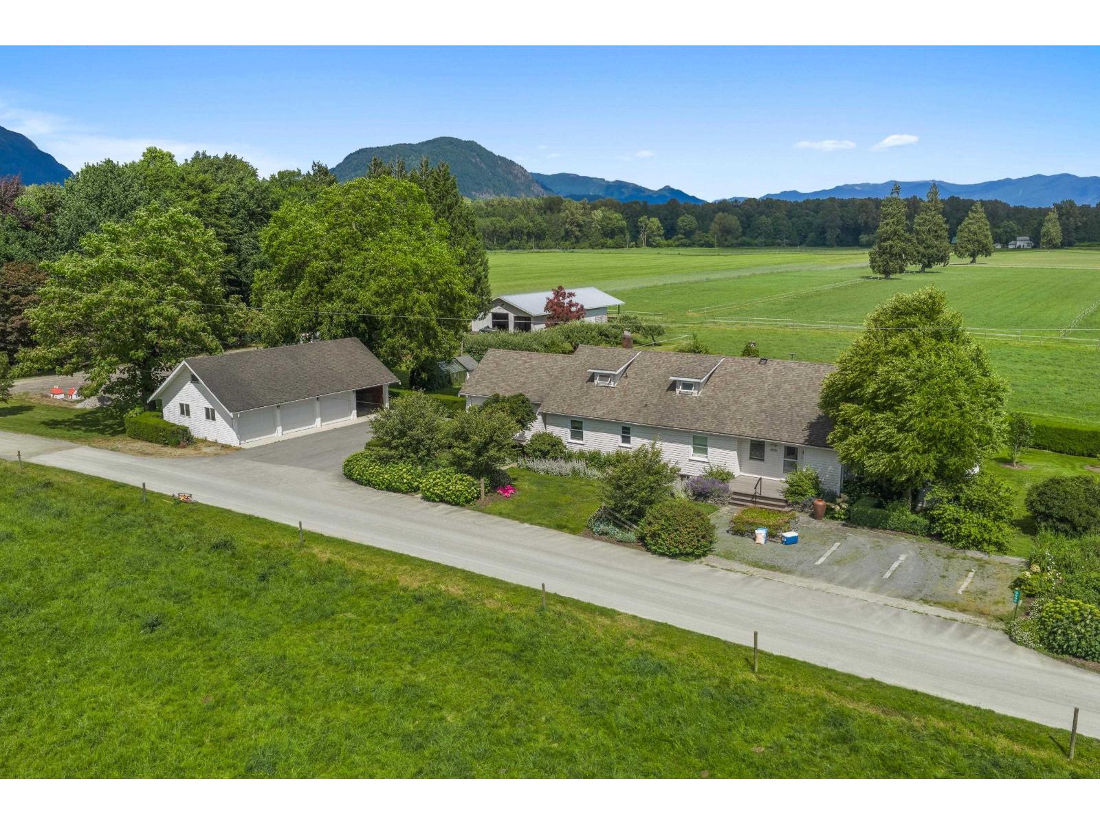 9974 Tremblay Road, Mission, British Columbia V0M 1G0 - Photo 11 - R3131430