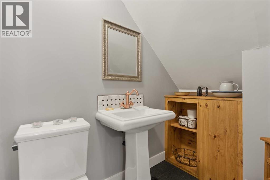3216 Oakwood Drive Sw, Calgary, Alberta  T2V 0J9 - Photo 23 - A2321582