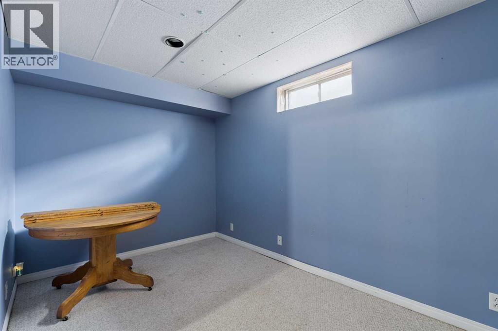 3216 Oakwood Drive Sw, Calgary, Alberta  T2V 0J9 - Photo 24 - A2321582