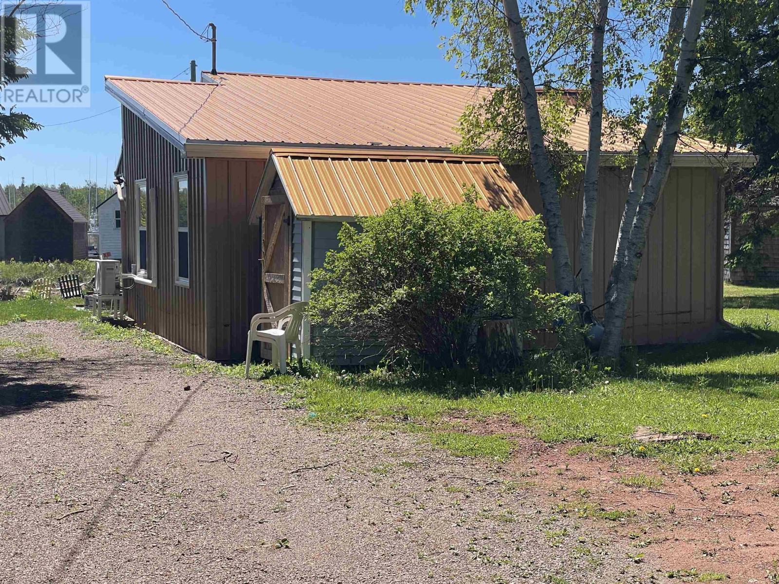 16 Phils Road, Poplar Grove, Prince Edward Island  C0B 1J0 - Photo 3 - 202609814