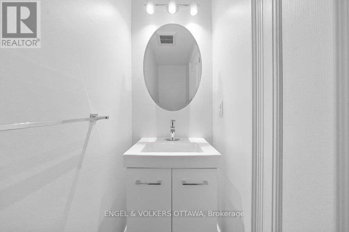 19 Wessex Road, Ottawa, Ontario  K2J 1S4 - Photo 9 - X13481058
