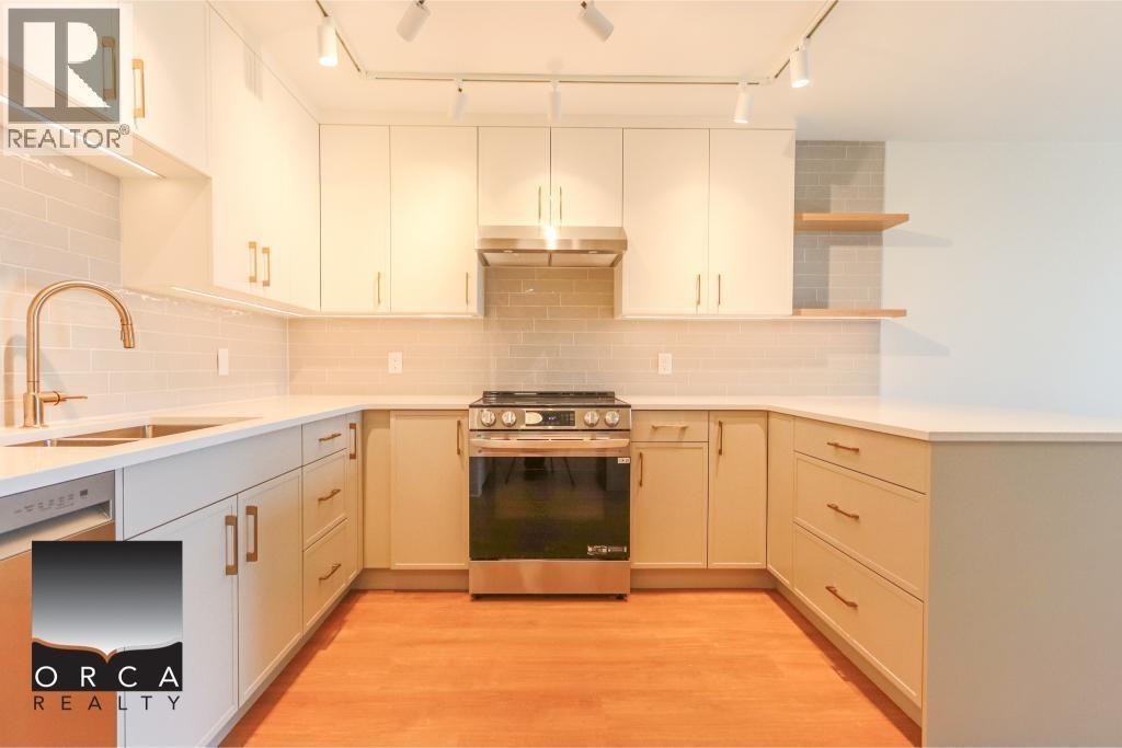 501 3980 Carrigan Street, Burnaby, British Columbia  V3N 4J1 - Photo 2 - R3130614
