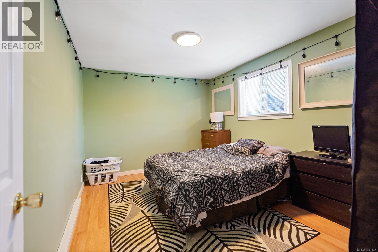300 Beckley Ave, Victoria, British Columbia  V8V 1J6 - Photo 31 - 1041135