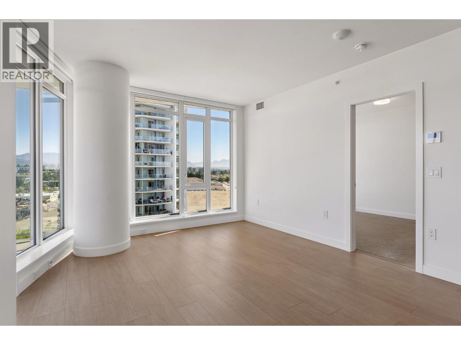 903 7683 Park Crescent, Burnaby, British Columbia  V3N 0J4 - Photo 7 - R3139063