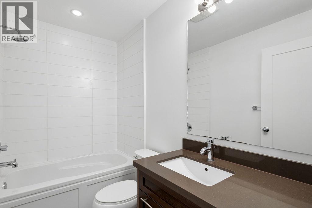 205 827 Roderick Avenue, Coquitlam, British Columbia  V3K 0E3 - Photo 21 - R3139068