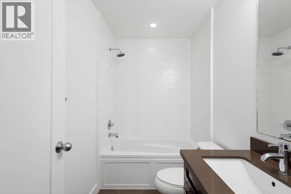 205 827 Roderick Avenue, Coquitlam, British Columbia  V3K 0E3 - Photo 22 - R3139068