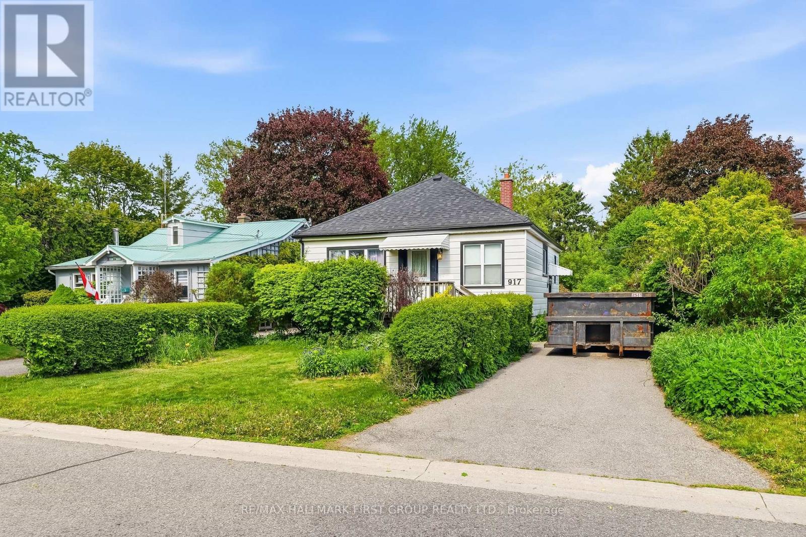 917 Green Street, Whitby, Ontario  L1N 4G4 - Photo 2 - E13481108