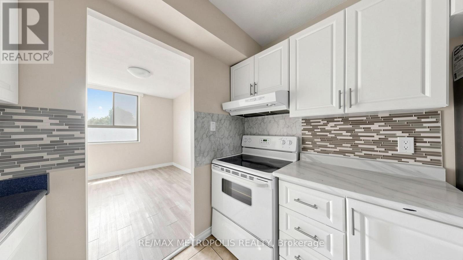 405 - 121 Trudelle Street, Toronto, Ontario  M1J 3K4 - Photo 17 - E13481112