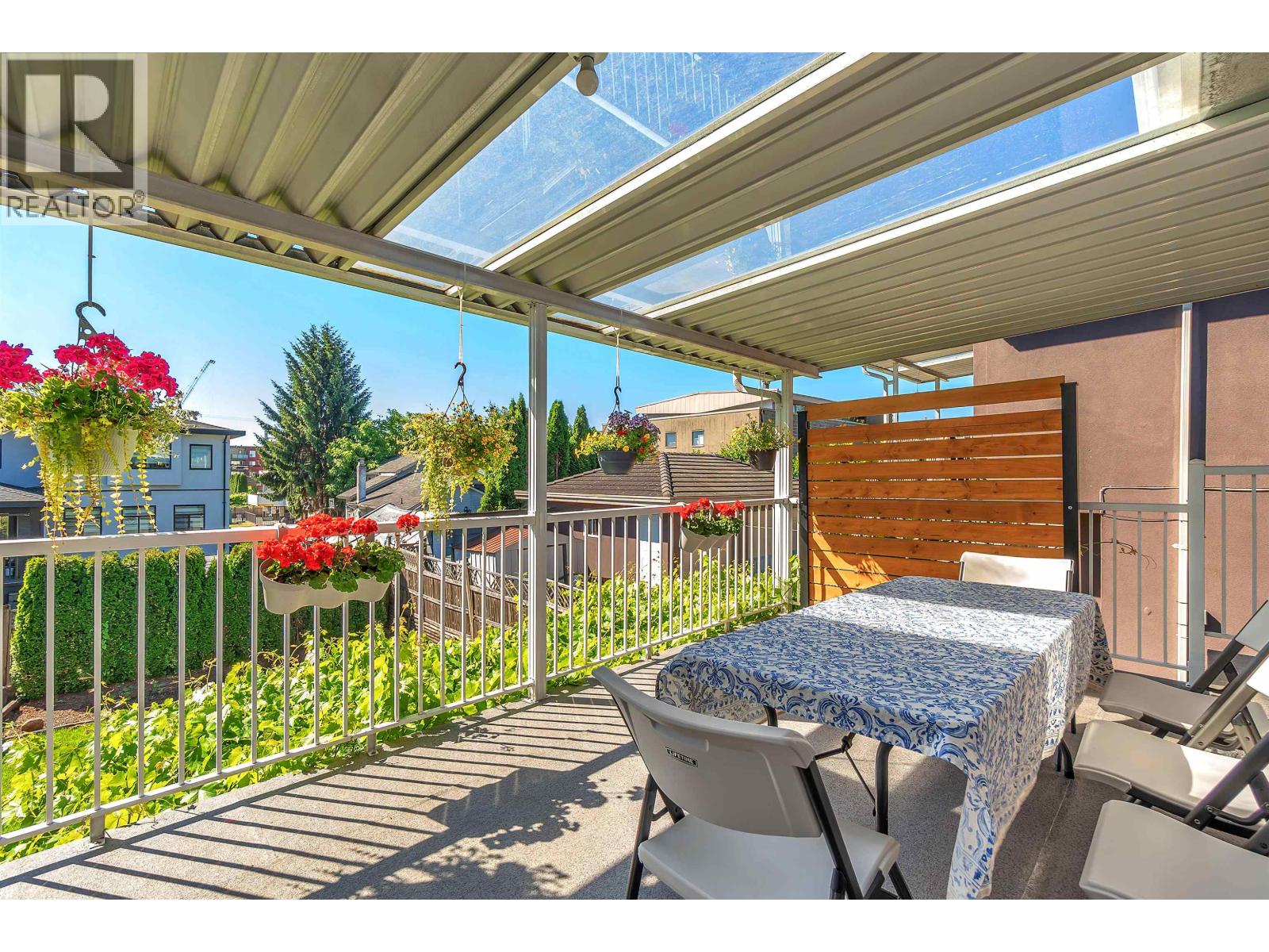 7922 16 Avenue, Burnaby, British Columbia  V3N 1R3 - Photo 12 - R3139102