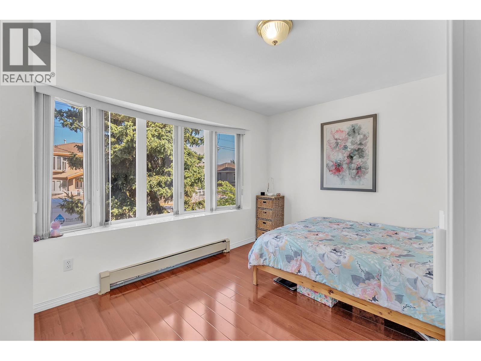7922 16 Avenue, Burnaby, British Columbia  V3N 1R3 - Photo 7 - R3139102