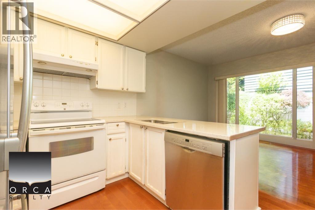 885 Frederick Road, North Vancouver, British Columbia  V7K 2Y5 - Photo 4 - R3139062