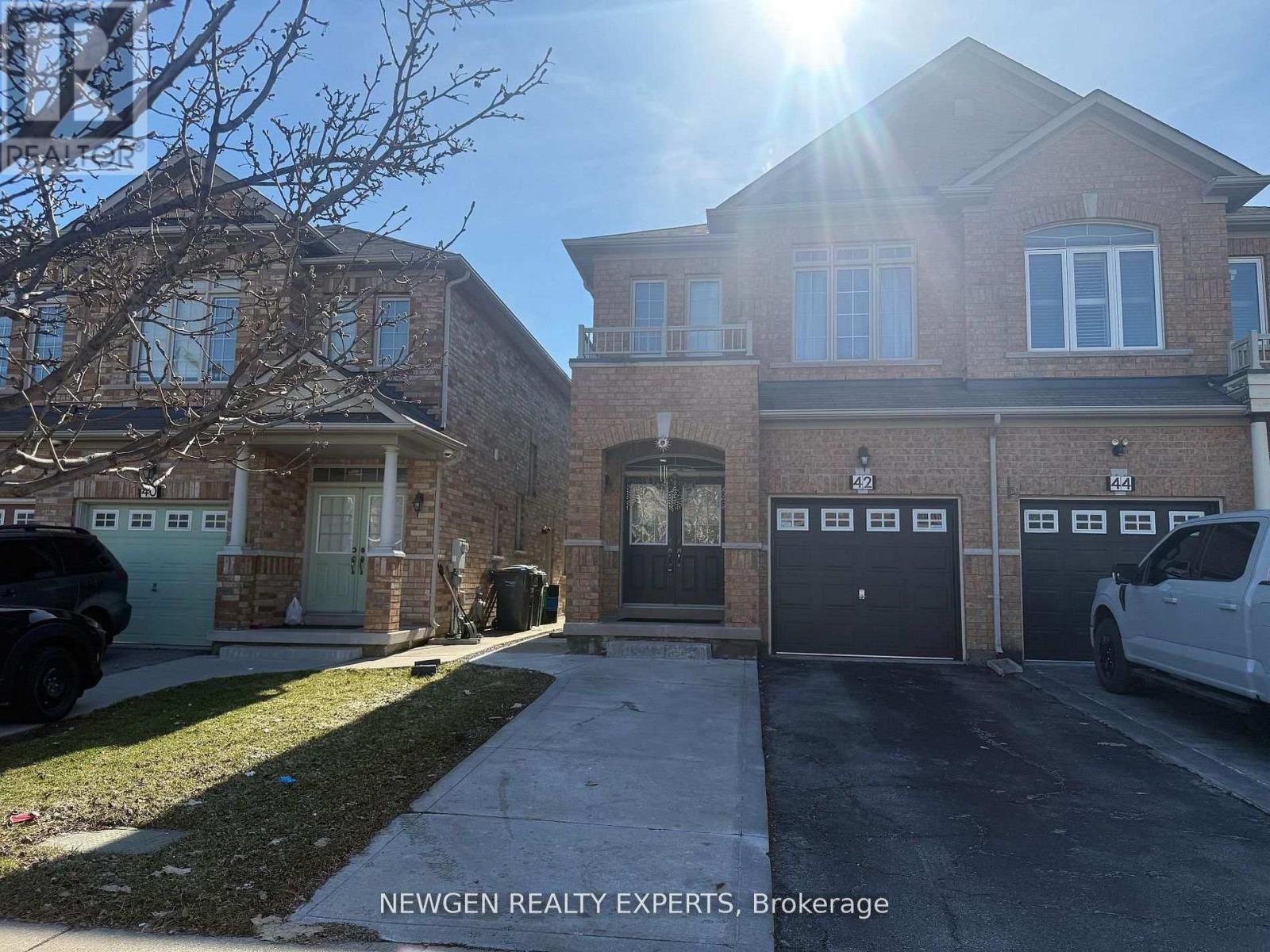#UPPER - 42 CRYSTALVIEW CRESCENT, Brampton, Ontario