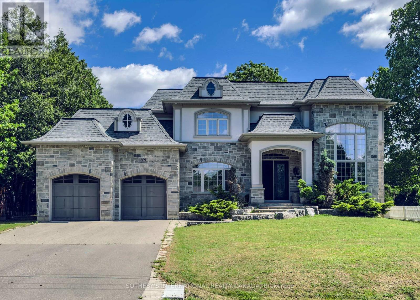 369 LEES LANE, Oakville, Ontario