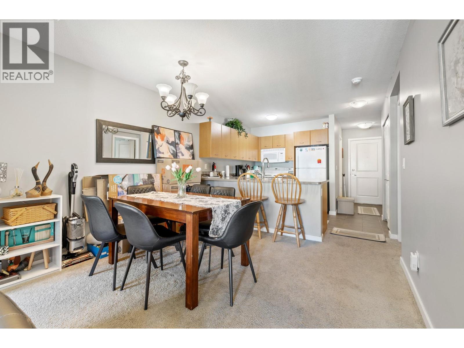 539 Yates Road Unit# 409, Kelowna, British Columbia  V1V 2T8 - Photo 4 - 10390406