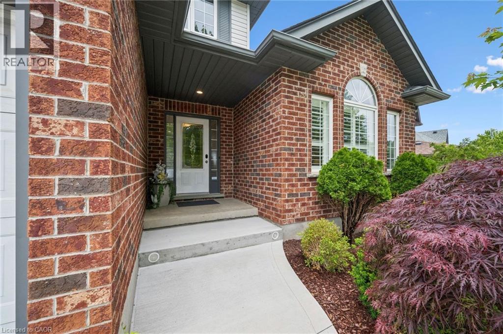 542 Rush Meadow Crescent, Kitchener, Ontario N2R 1T1 - Photo 4 - 40841952