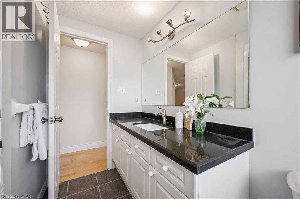 542 Rush Meadow Crescent, Kitchener, Ontario N2R 1T1 - Photo 30 - 40841952