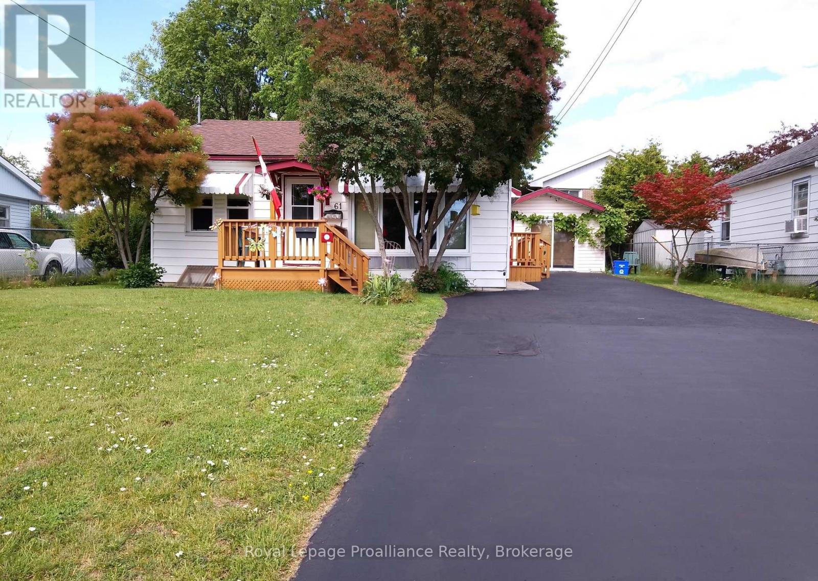 61 Orchard Drive, Belleville, Ontario  K8P 2K6 - Photo 2 - X13464618