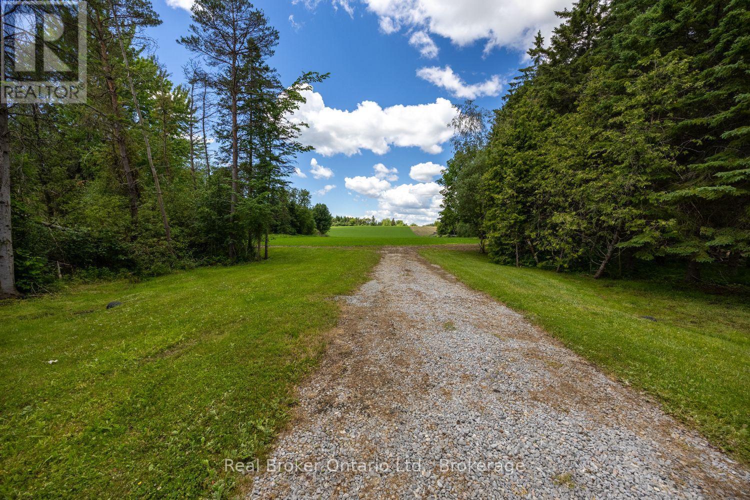 4206 Middle Road, Clarington, Ontario  L1C 3K2 - Photo 5 - E13481266