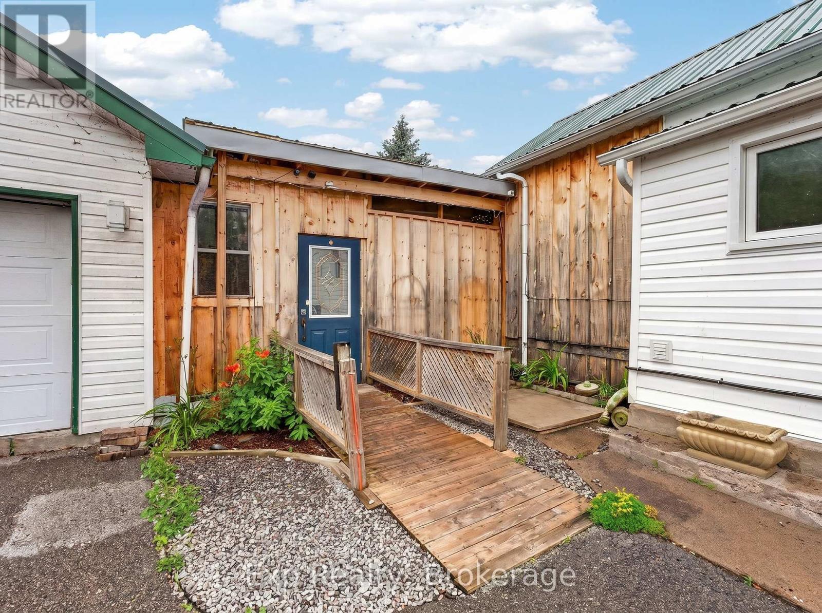 487 Cannifton Rd Road N, Belleville, Ontario  K0K 1K0 - Photo 4 - X13481202