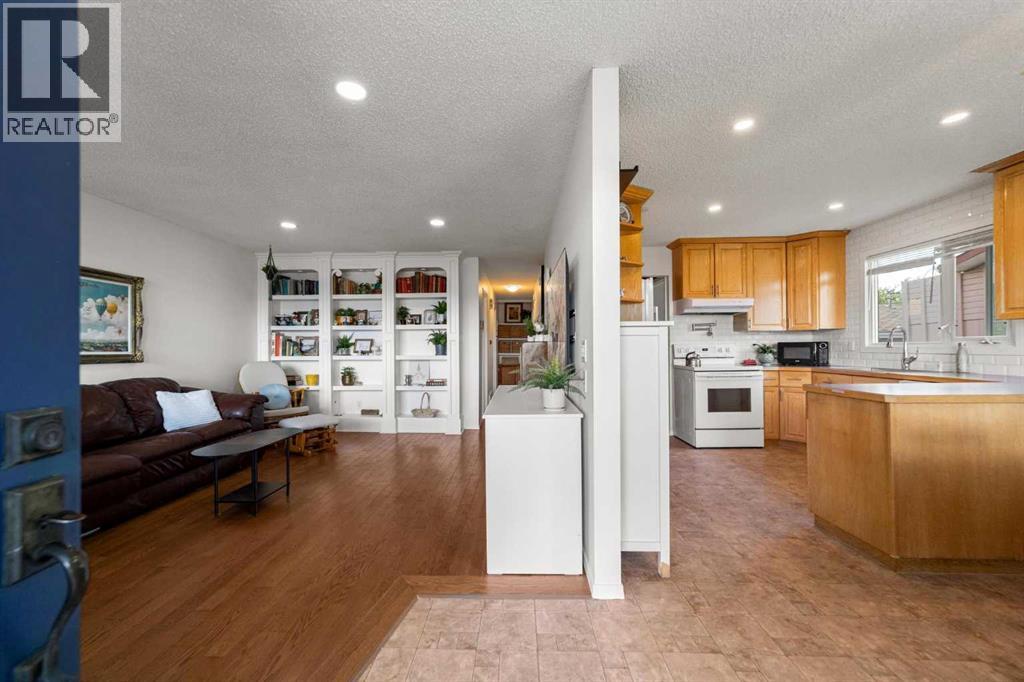 3609 A 66a Street, Camrose, Alberta  T4V 3H4 - Photo 5 - A2322967