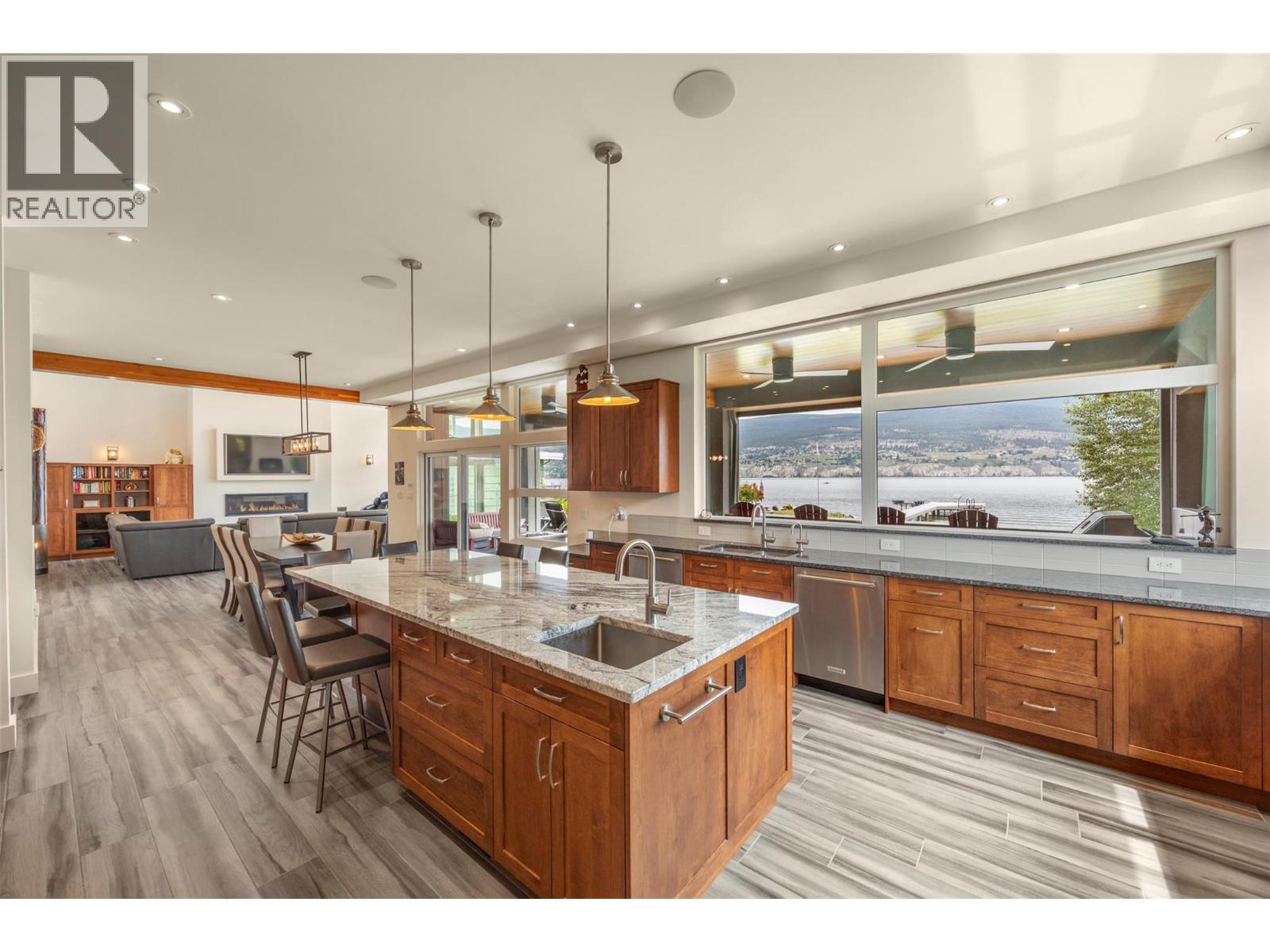 704 Stonor Street, Summerland, British Columbia  V0H 1Z9 - Photo 32 - 10392337